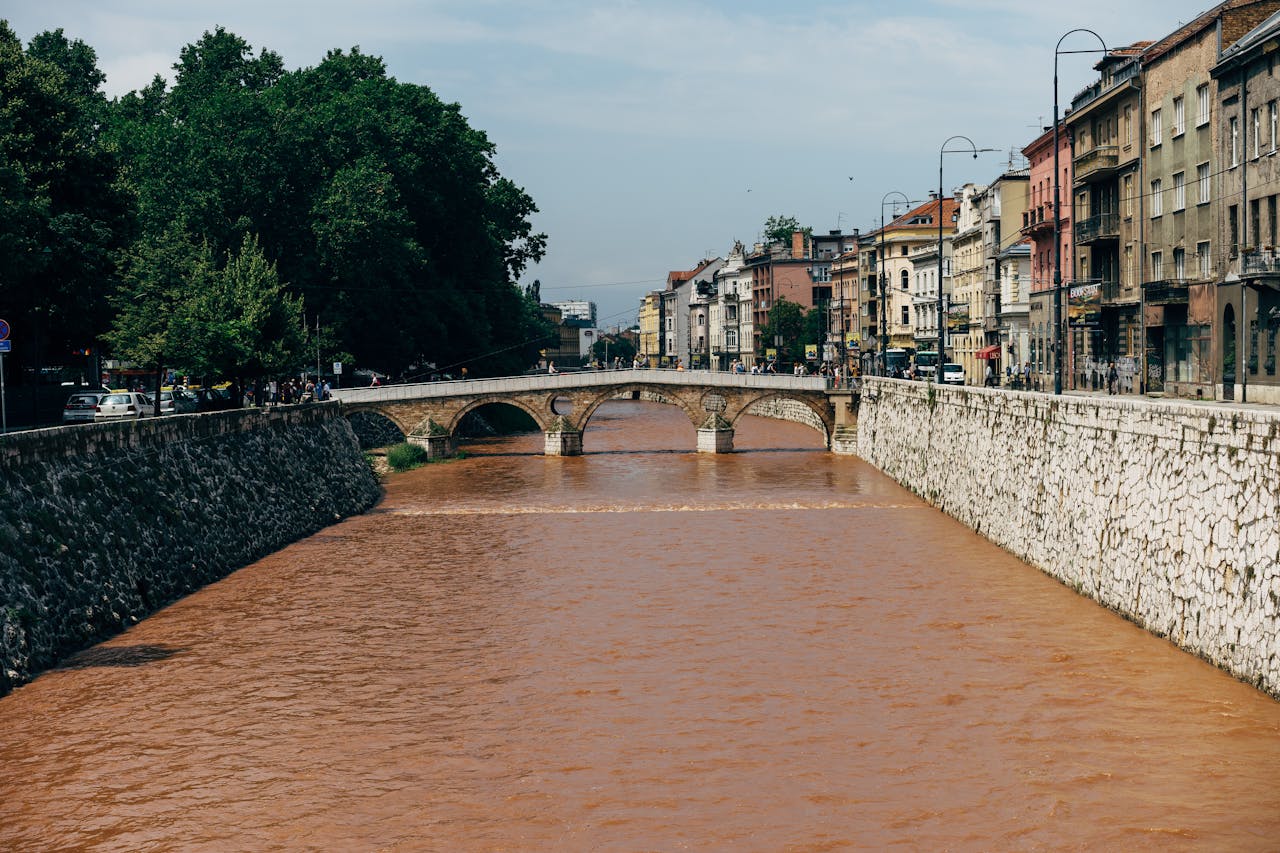 Bosanci prelaze na eSim mobilne roming tarife Turistpointa